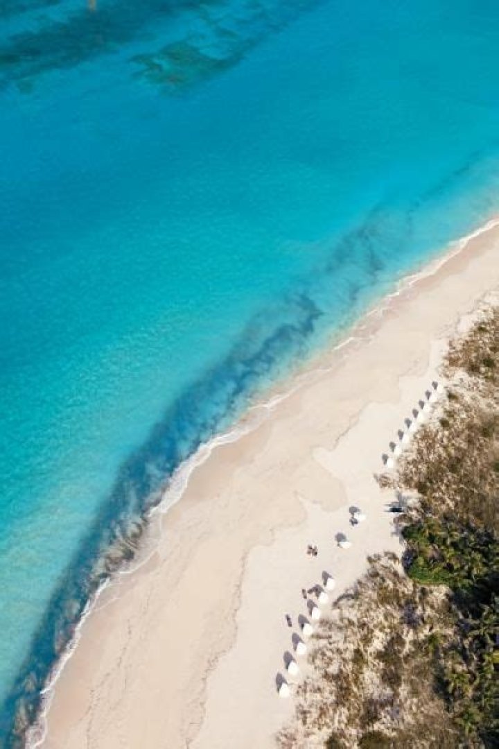 Discover the Allure of Grace Bay Beach: A Tropical Paradise in Turks and Caicos