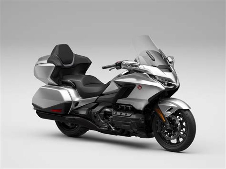 Discover the Ultimate Luxury: Honda Goldwing