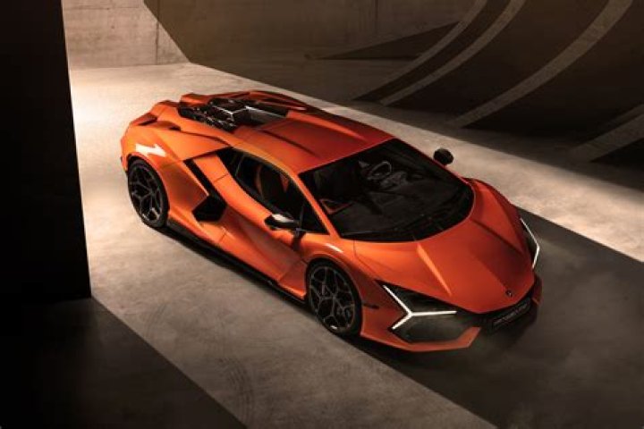 Lamborghini Veneno: Unveiling the Price and Performance of a Supercar Legend